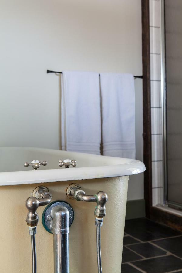 Bed and Breakfast Whitford House And Twin View Barn Addison Exterior foto