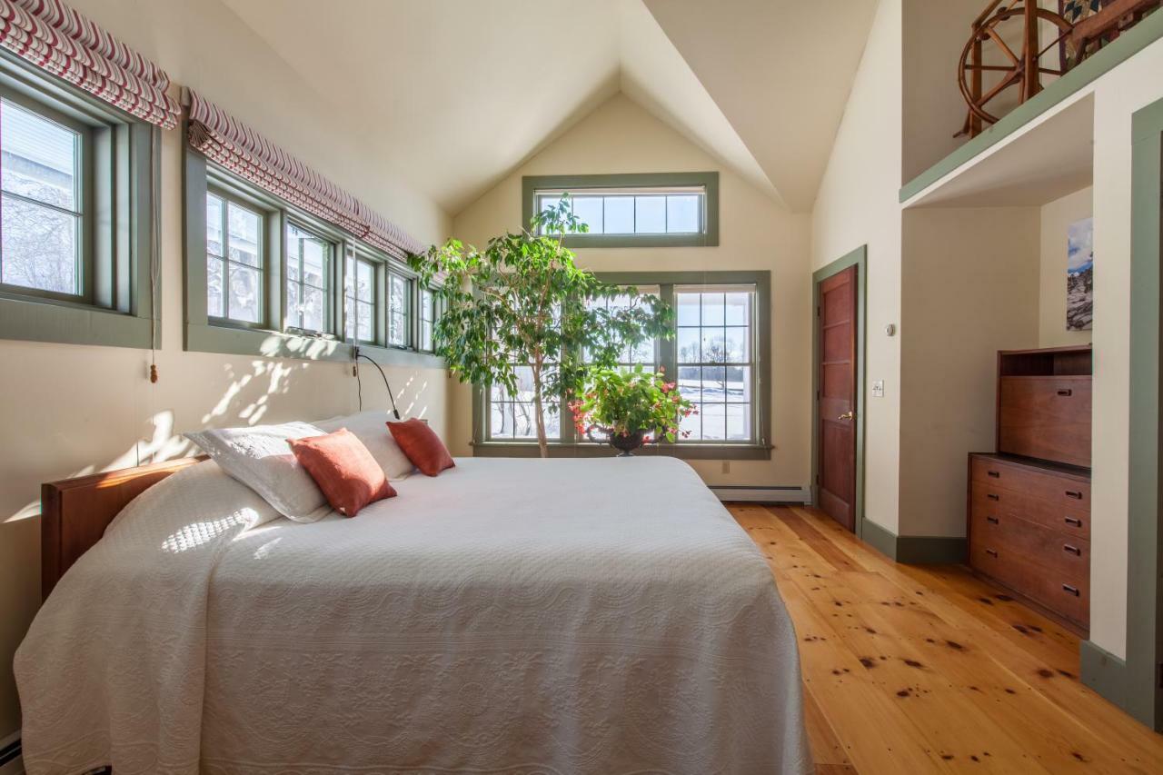 Bed and Breakfast Whitford House And Twin View Barn Addison Exterior foto